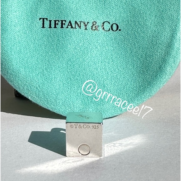AUTH RARE vintage Tiffany & Co. 1837 cube charm/pendant✨ - Picture 14 of 16